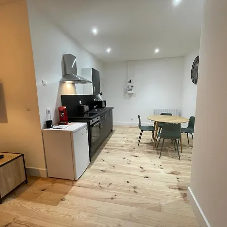 Croix D'anzin Apartment
