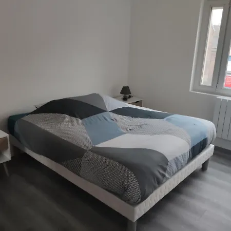 Croix D'anzin Apartment *